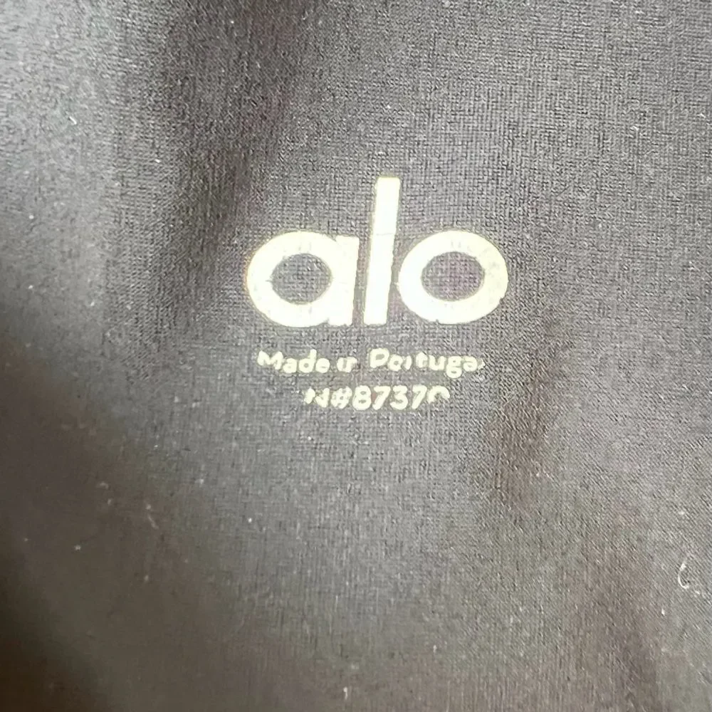 Alo High-Waist Ripped Warrior Legging Black Size Small